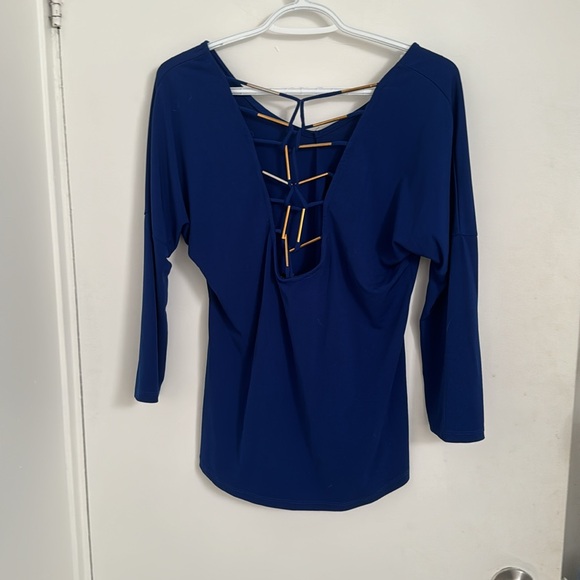 HKR Collection Backless Royal Blue 3/4 Sleeves Top - Picture 2 of 5